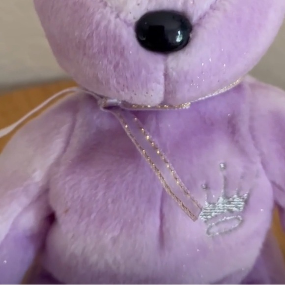 Hallmark Exclusive! Gold Crown TY Bears Yours Truly 2002 - Picture 16 of 17